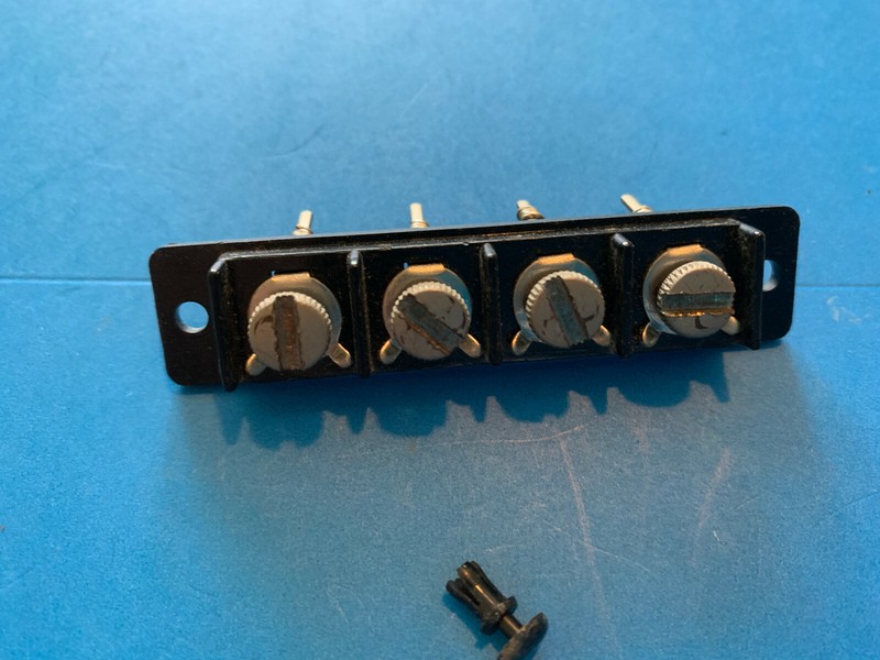 Sony STR-6046A Stereo Receiver Parting Out Speaker Jack (1 ONLY) gallery