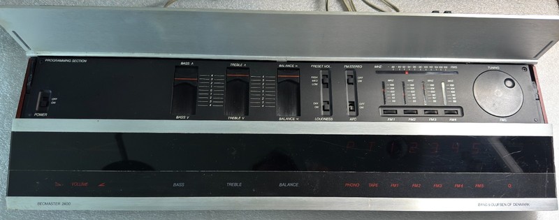 Bang & Olufsen Beomaster 2400 Receiver – Parts / Repair – AS-IS gallery