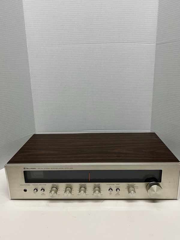 1977 Bell & Howell AM / FM Stereo Receiver Model 2700-DRR gallery