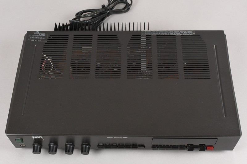 NAD 7125 Stereo AM FM Receiver gallery