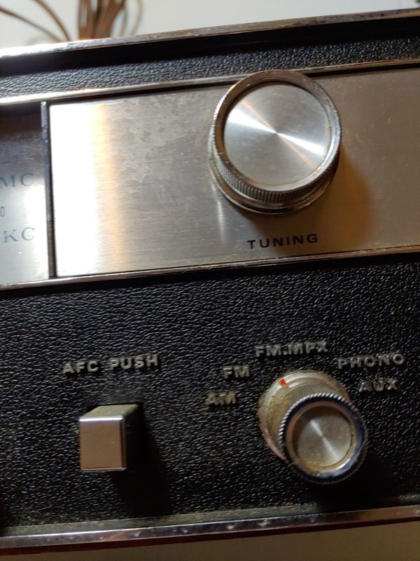  Allied Model 2690 Vintage Solid State Stereophonic Receiver  gallery
