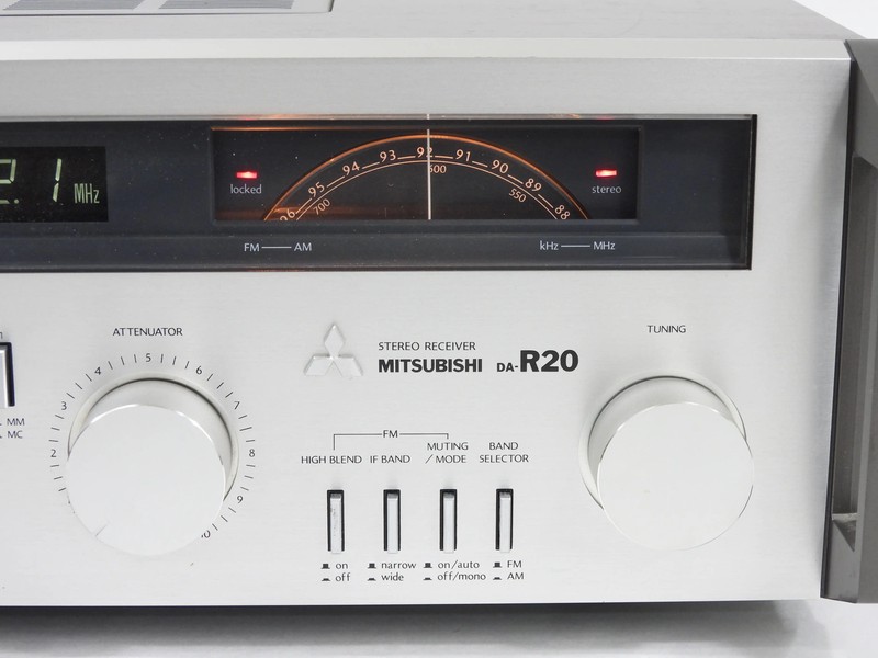 Mitsubishi R20 Vintage Stereo Receiver (works well, nice cosmetics) gallery