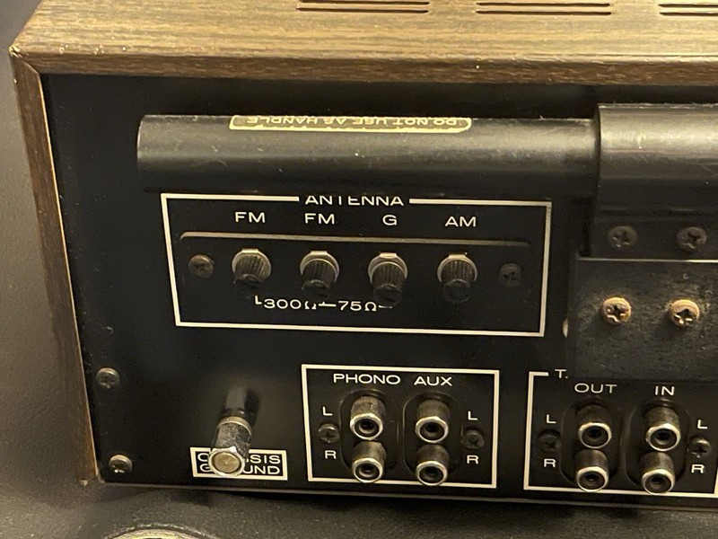 Marantz 2215B Stereo Receiver - See Description gallery