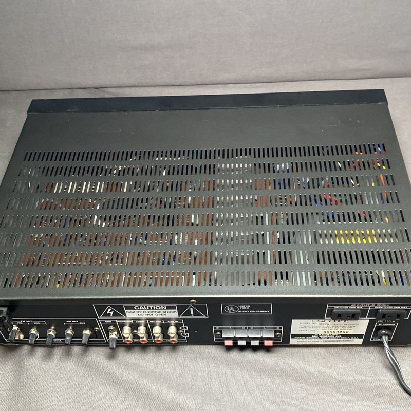 SCOTT RS250 AM/FM Quartz Digital Synthesized Stereo Receiver. Excellent! gallery
