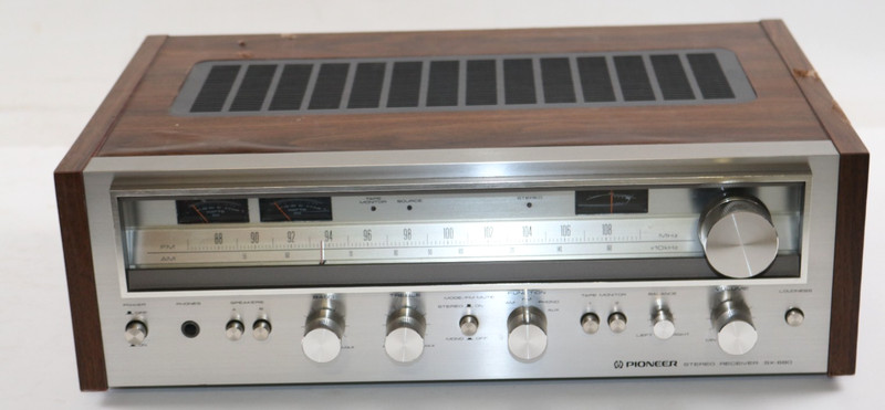Vintage Pioneer SX-680 Receiver HiFi Stereo – Excellent working condition