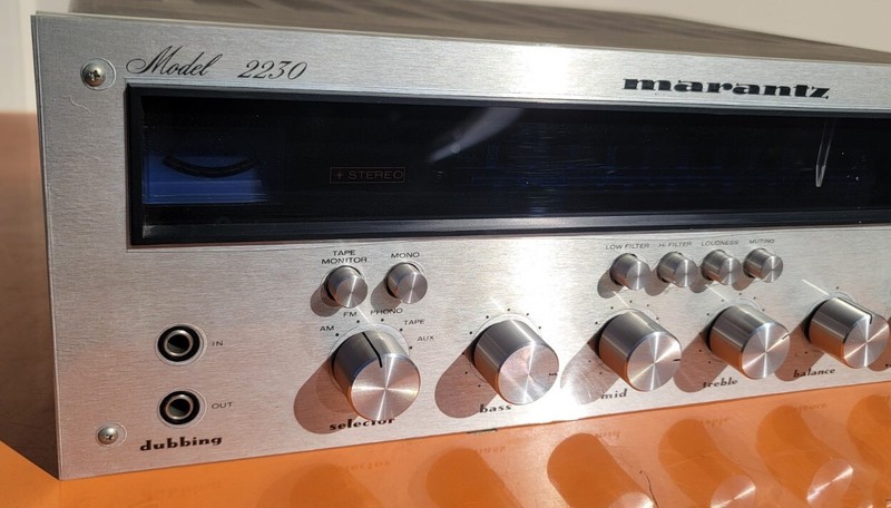 Marantz 2230 AM/FM Stereo Receiver W/ Manual & Schimetic Near Mint ORG gallery