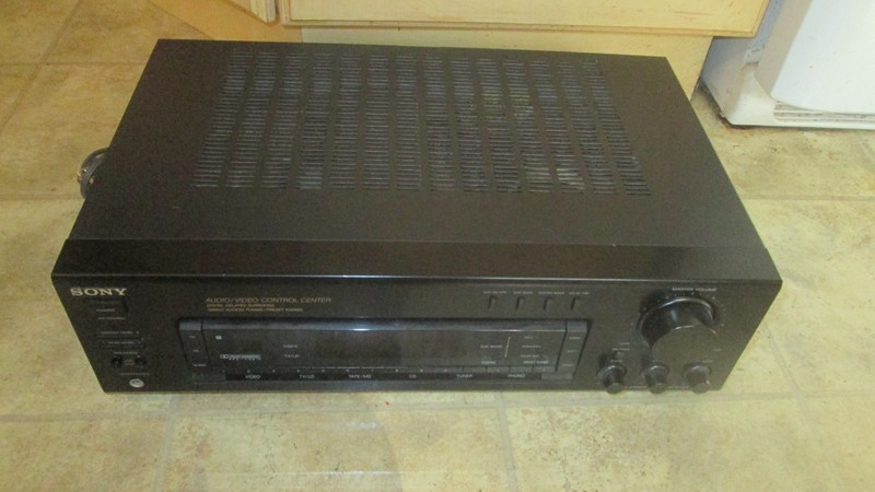 SONY STR-D615 AM/FM Stereo Receiver