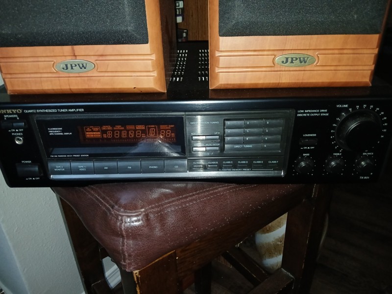 Onkyo TX-901 Receiver/JPW ML 210 Speakers - Excellent gallery