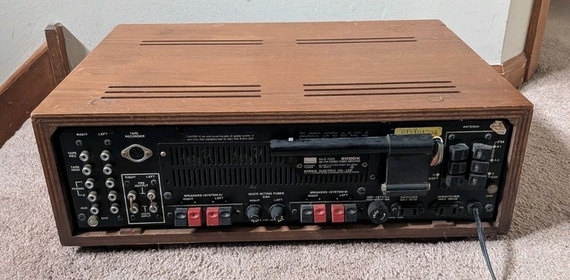 Sansui 2000X Vintage Stereo Receiver Works With Antenna gallery