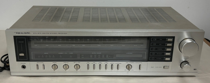 Realistic STA-870 AUDIO RECEIVER - FOR PARTS/REPAIR - LOW VOLUME, POWERS ON gallery