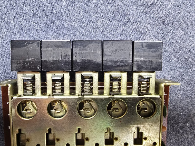 Sansui QR-4500 Receiver Part - Front Loudness / FM Muting /Tape Monitors Switchs gallery