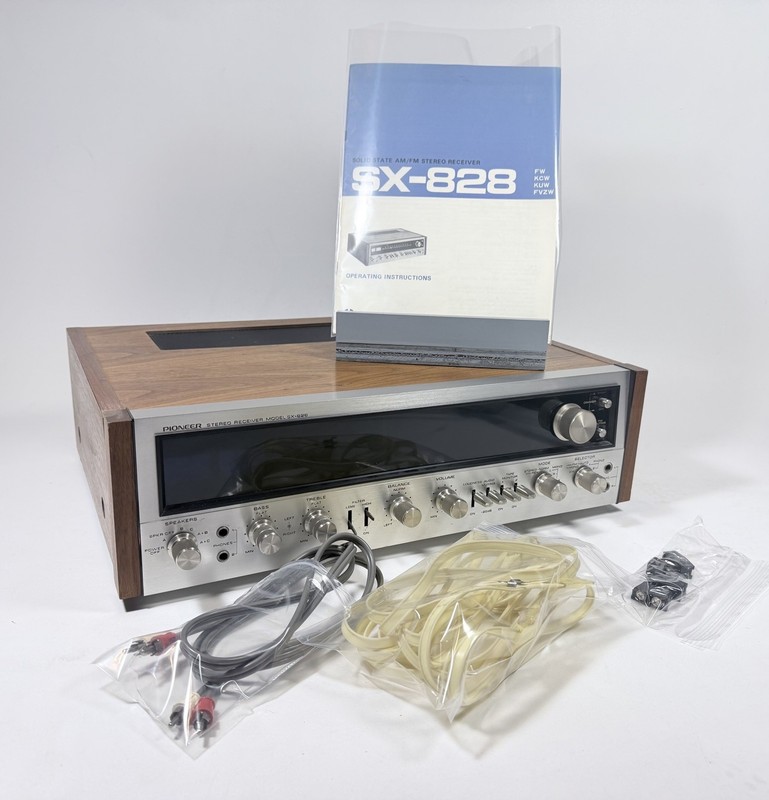 STELLAR PIONEER SX-828 STEREO RECEIVER w/ ORIGINAL CORDS, MANUAL, ANTENNA