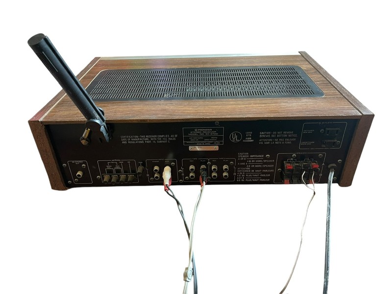 Vintage 1980 Pioneer SX-3700 AM/FM Stereo Receiver 290W AC 120V 60Hz 360VA gallery