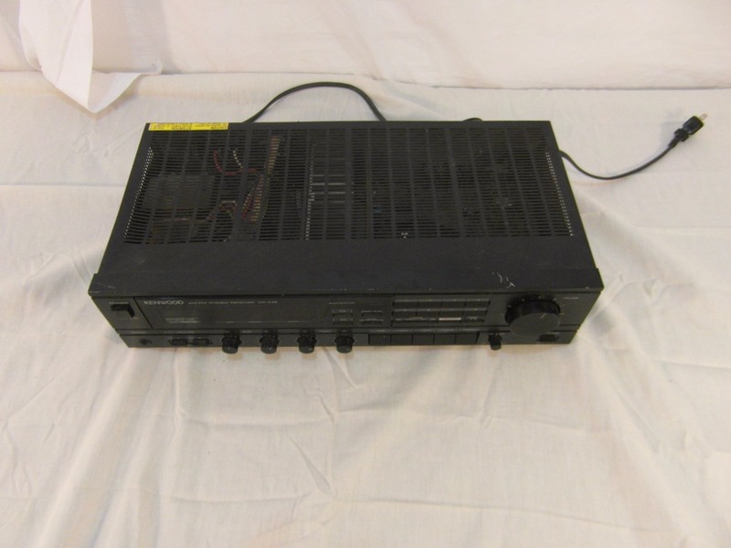 Kenwood AM-FM Stereo Receiver KR-A46 Black FOR PARTS ONLY 31598