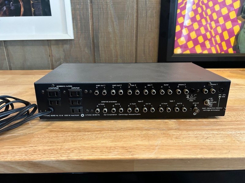 Apt Holman Pre-amplifer Excellent Condition Fully Tested gallery