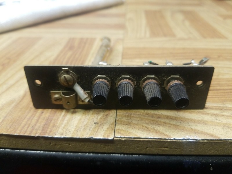 Olson RA-720 Stereo Receiver Fm Mount