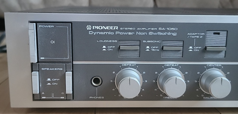 Pioneer SA-1050 70W Stereo Power Amplifier Made in Japan FOR REPAIR - READ gallery