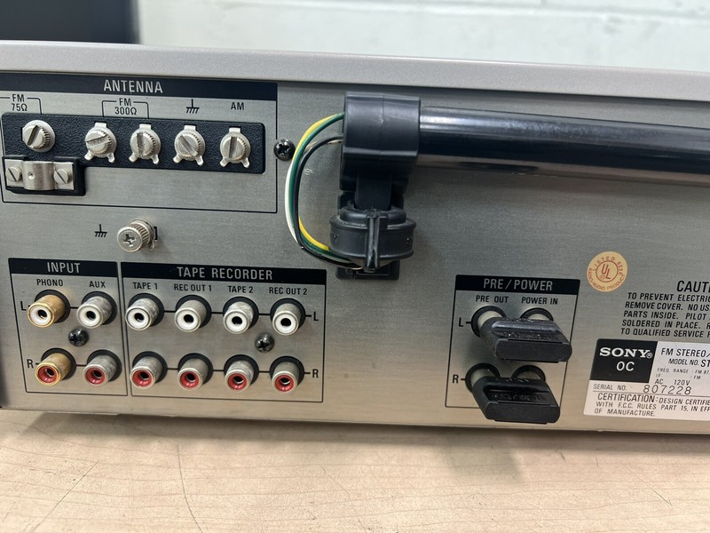 SONY STR-V55 STEREO RECEIVER With MM/MC PHONO gallery