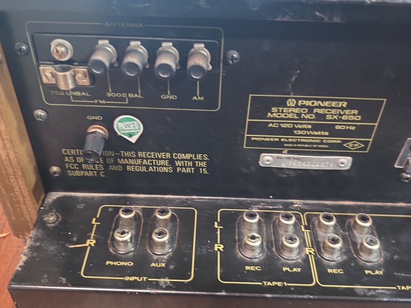 Vintage Pioneer SX-650 Stereo Working *As Is* gallery
