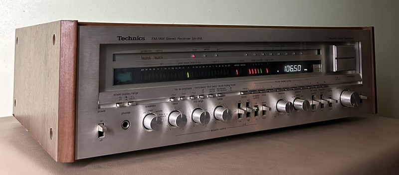 TECHNICS SA 818 STEREO MONSTER RECEIVER COOL gallery