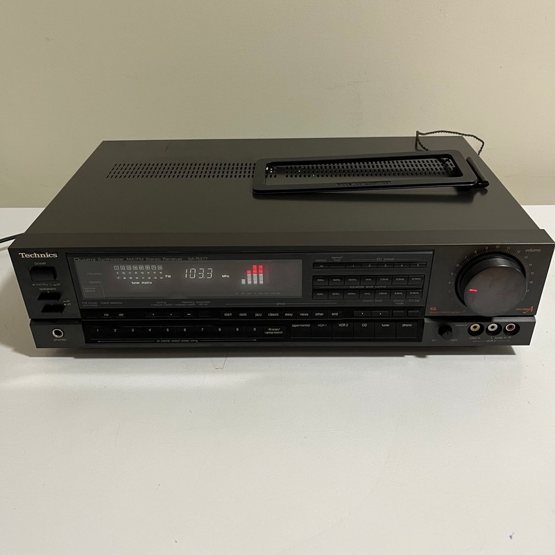 Technics SA-R377 Quartz Synthesizer AM/FM Stereo Receiver – Tested w/ Issues