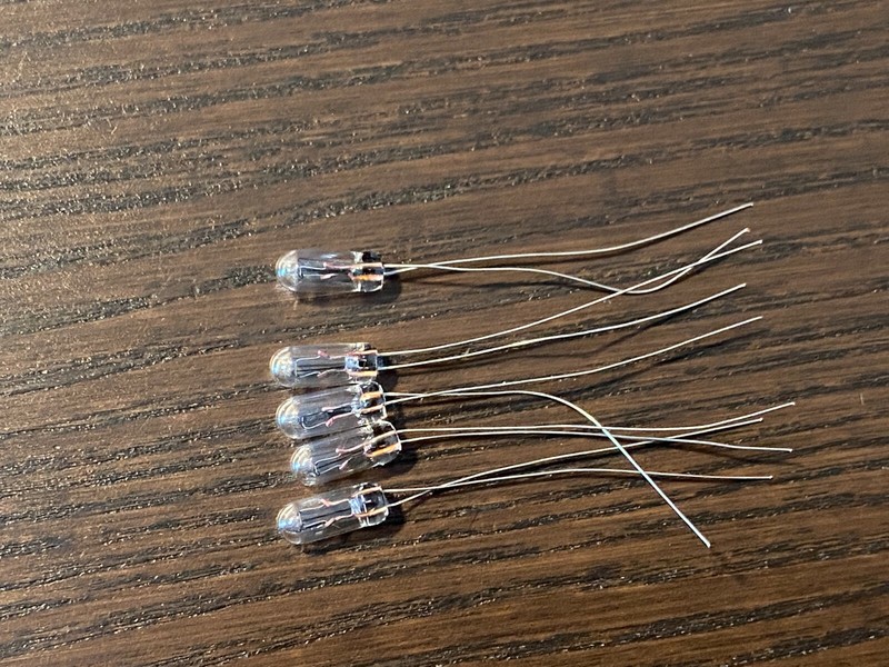Luxman L-400 L-405 L-410 L-430 Lamps Vintage Receiver Lights 4MM 24v 40ma Qty 5