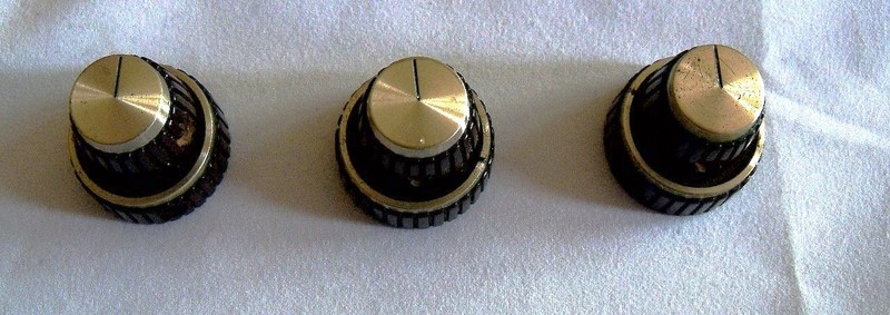 ONE ORIGINAL H.H SCOTT CONTROL KNOB IN GOOD SHAPE gallery