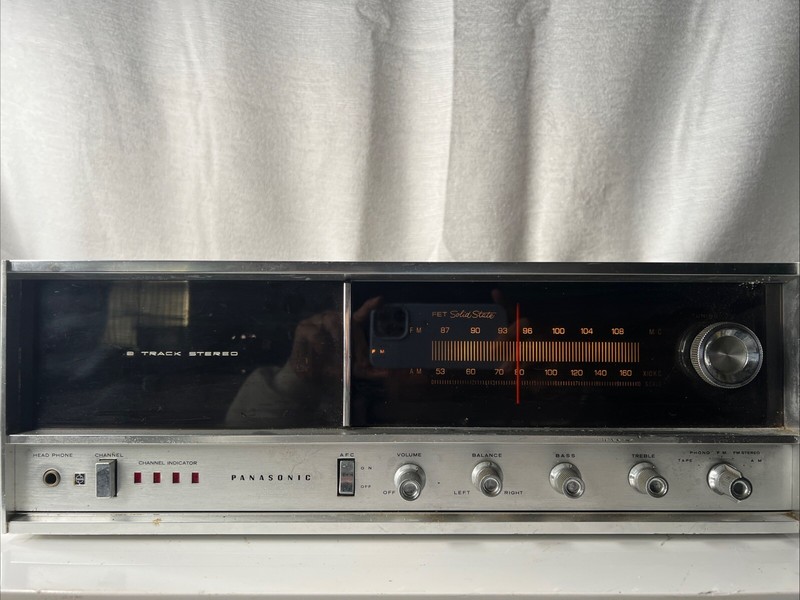 Vintage Panasonic RE-7070 AM/FM Stereo 8-Track Receiver
