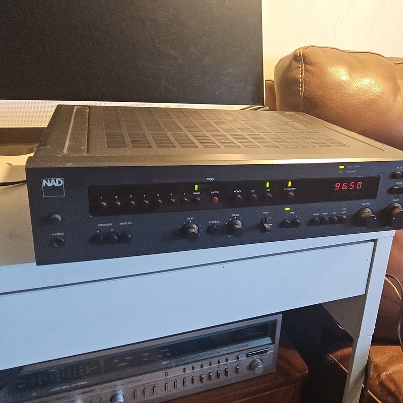 NAD Stereo Receiver 7100 For Parts or Repair