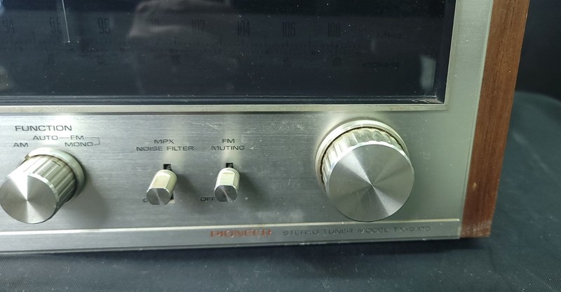 Pioneer TX-8100 Stereo Tuner PARTS ONLY Non-working gallery