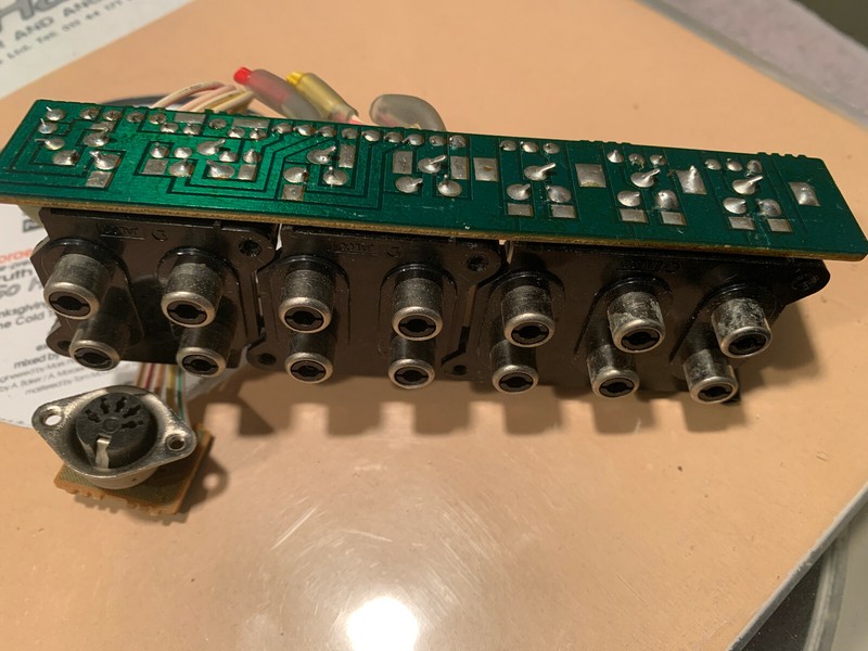 Kenwood KR-8050 Stereo Receiver Parting Out RCA Outputs + Board