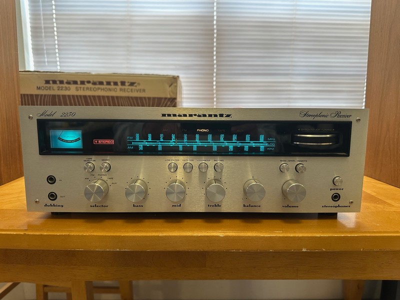 Marantz 2230 Receiver. Used but in great condition. In original box.