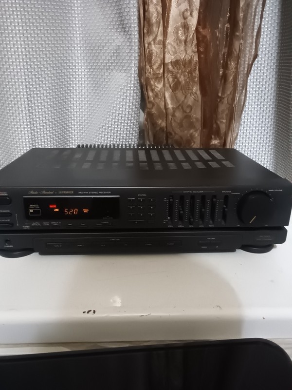 Fisher receiver Studio standard RS-9005 in great condition gallery