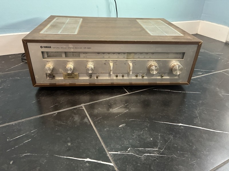 Vintage Yamaha Stereo Receiver CR-620 AM/FM 120 Volts – Tested & Works
