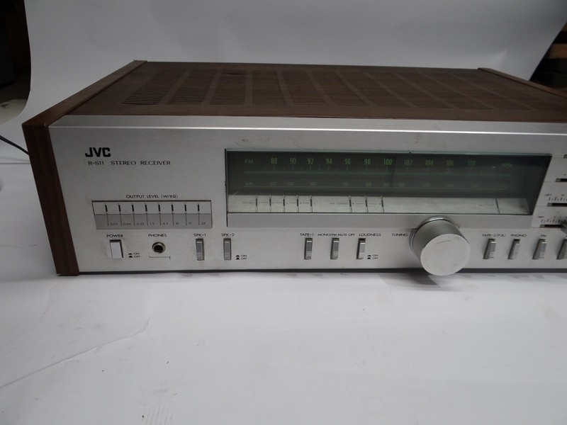 Vintage Early 1980s JVC Model R-S11 AM/FM Stereo Receiver *Tested Working* gallery