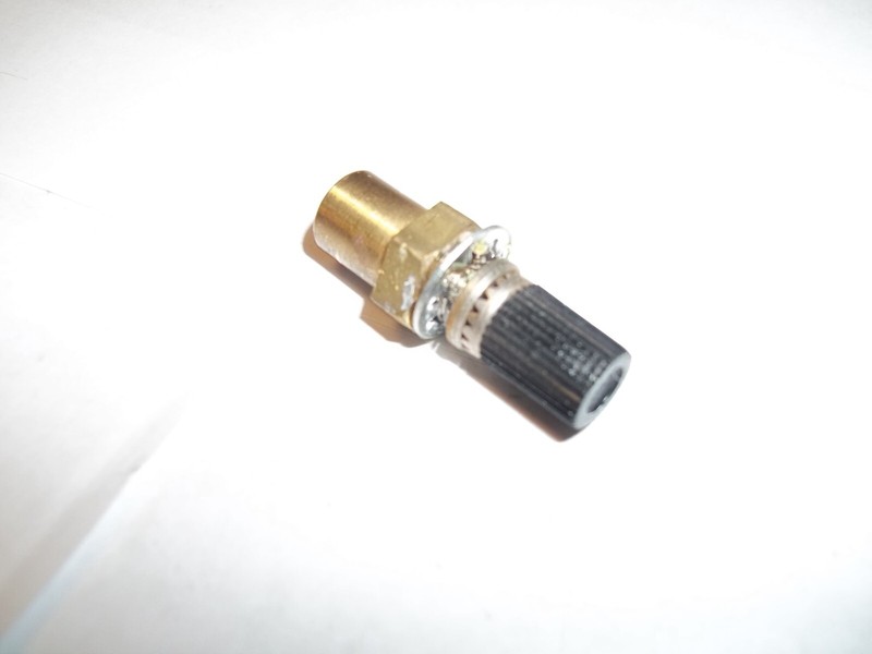 Pioneer SA-8100 SA-9100 Grounding Brass Screw (Phono.) AKE-012