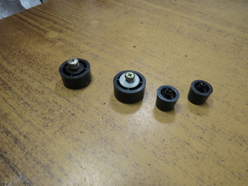 Technics SA-8500X Quadraphonic Receiver/Amplifier feet