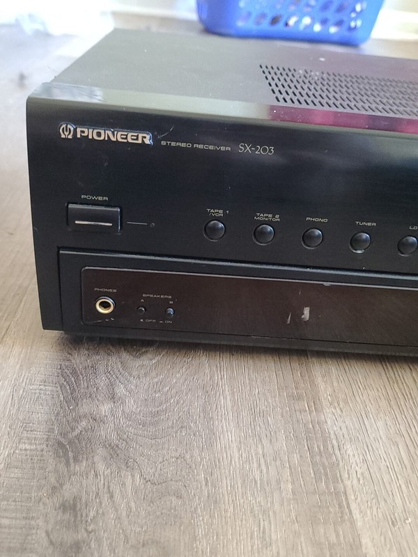 Pioneer SX-203 AM/FM Stereo Receiver gallery