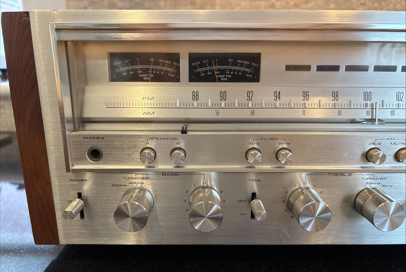 Pioneer SX-980 AM/FM Stereo Receiver Darlington Amplifier Black VU Meters 80 WPC gallery