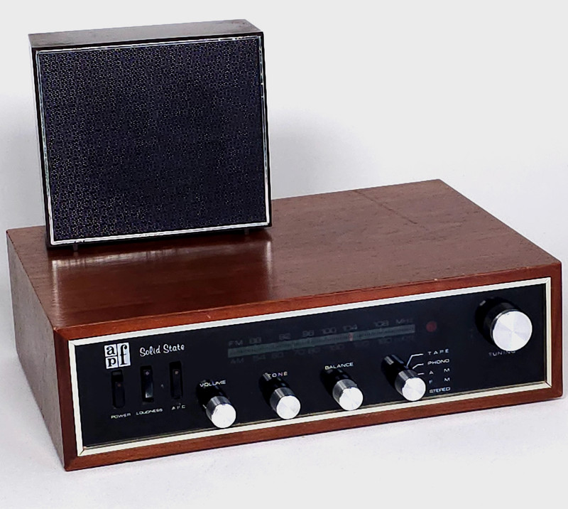 Vintage APF SSA-73A Solid State AM/FM Stereo Receiver Amplifier w Speaker TESTED