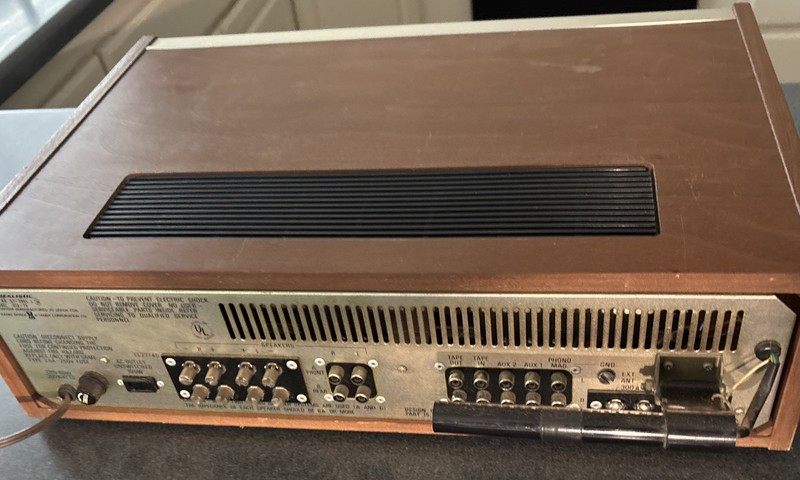 Realistic STA-76 silver-front stereo receiver with Wood Grain & Manual! WORKS! gallery