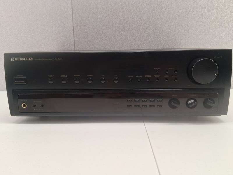 Pioneer SX-203 Stereo Receiver gallery