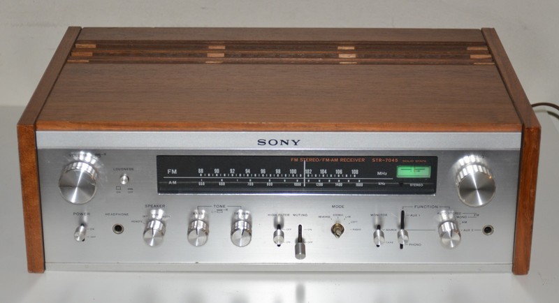 Vintage Sony STR-7045 Stereo Receiver missing knob/feet tested clean Sound works
