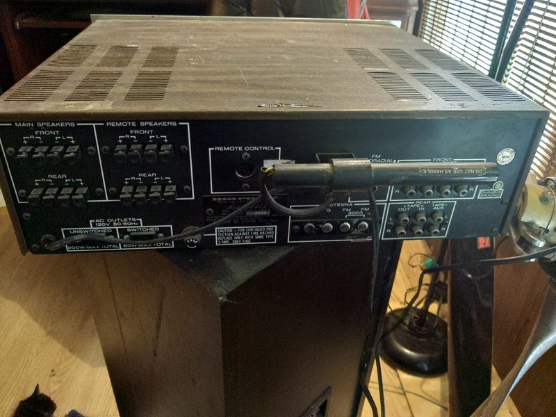 MARANTZ 4415 AM/FM QUADRADIAL 4 RECEIVER As.Is. Needs Restoration. It Powers On. gallery