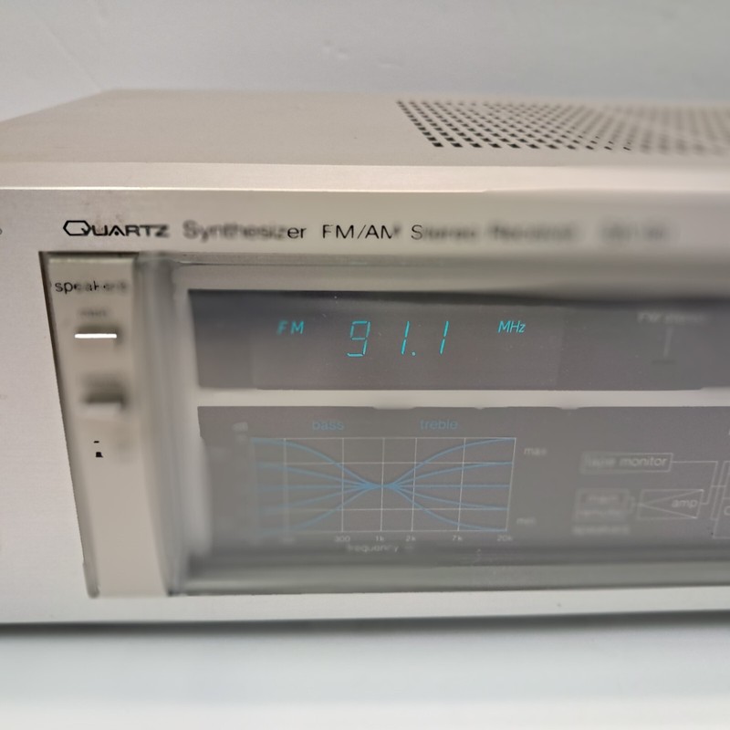 Vtg Japan Technics Quartz Synthesizer FM/AM Stereo Receiver SA-151 Works ! gallery