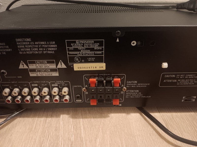 Pioneer SX-303R Stereo Receiver - No Remote gallery