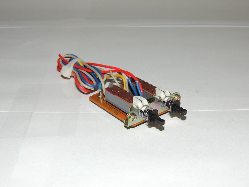 Sansui G-5700 Speaker Select Push Switch Assembly F2868 – 1131890