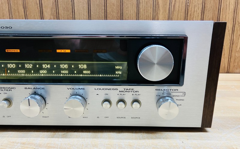 Kenwood KR5030 RECIEVER w/wood panels - Serviced/Working. New LEDs/Lamps. 60WPC gallery