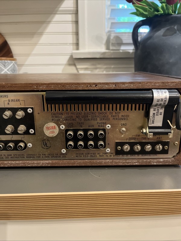 Realistic STA-47 Solid State AM/FM Stereo Receiver gallery