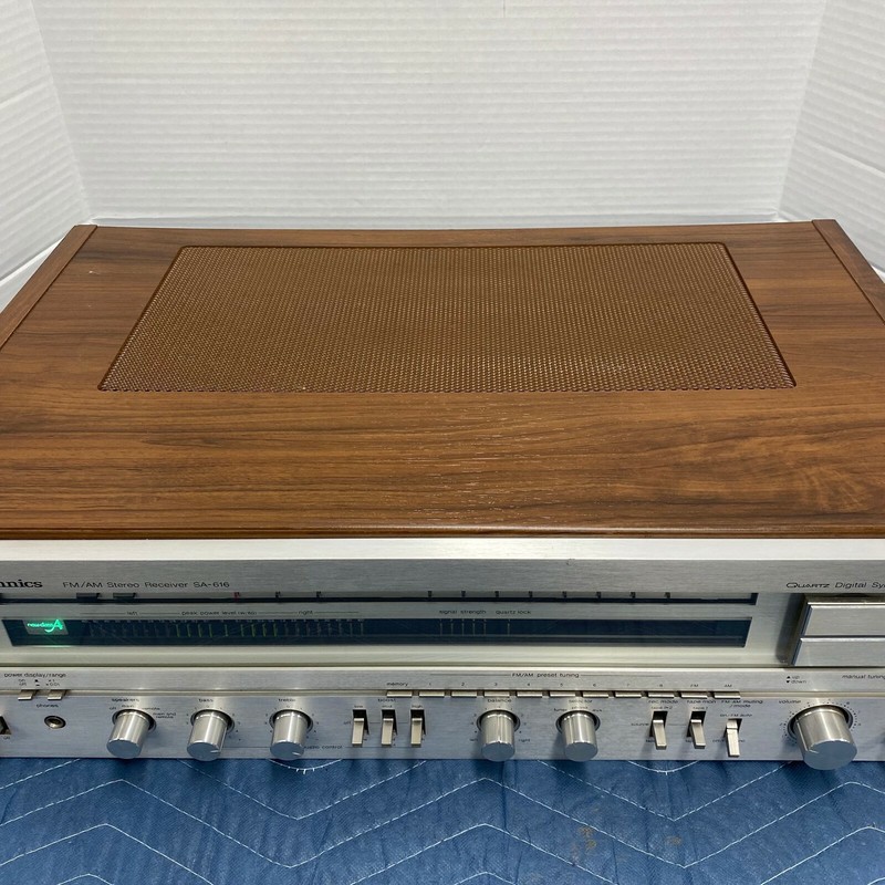 TECHNICS SA-616 VINTAGE AM/FM STEREO RECEIVER - SERVICED - CLEANED - TESTED gallery